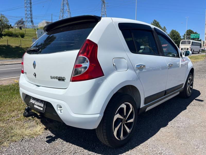 RENAULT - SANDERO - 2008/2009 - Branca - R$ 28.900,00