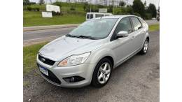 FORD - FOCUS - 2012/2013 - Prata - R$ 39.900,00