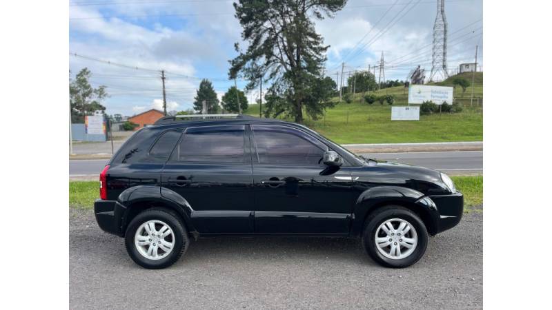 HYUNDAI - TUCSON - 2008/2008 - Preta - R$ 32.900,00