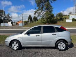 FORD - FOCUS - 2008/2008 - Prata - R$ 25.900,00