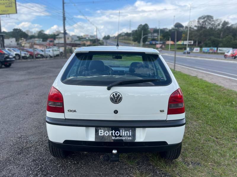 VOLKSWAGEN - GOL - 2005/2005 - Branca - R$ 24.900,00