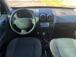 FORD - ECOSPORT - 2006/2007 - Vermelha - R$ 28.900,00