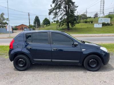 RENAULT - SANDERO - 2008/2009 - Azul - R$ 25.900,00