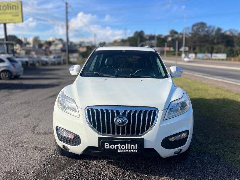 LIFAN - X60 - 2015/2016 - Branca - R$ 46.900,00