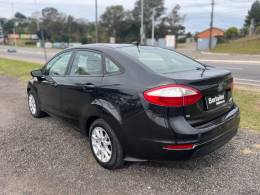 FORD - FIESTA - 2014/2014 - Preta - R$ 42.900,00