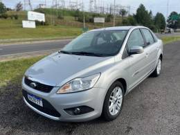 FORD - FOCUS - 2012/2013 - Prata - R$ 39.900,00