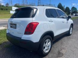 CHEVROLET - TRACKER - 2016/2016 - Branca - R$ 71.900,00