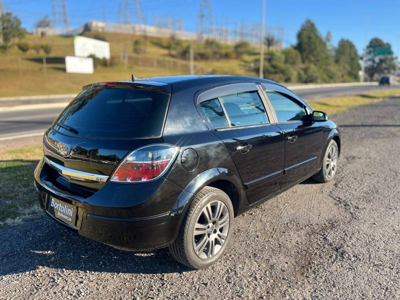CHEVROLET - VECTRA - 2010/2010 - Preta - R$ 36.900,00