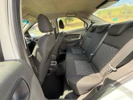 FORD - KA - 2016/2017 - Branca - R$ 44.900,00