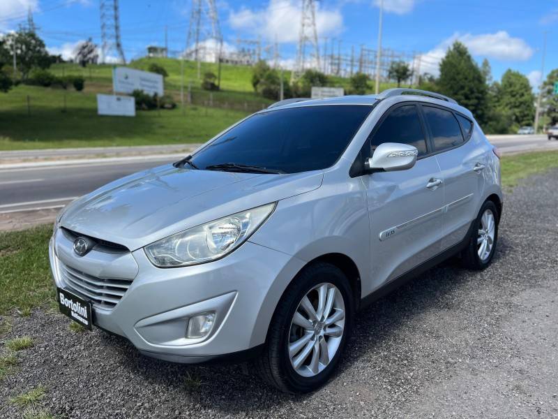 HYUNDAI - IX35 - 2014/2015 - Prata - R$ 74.900,00