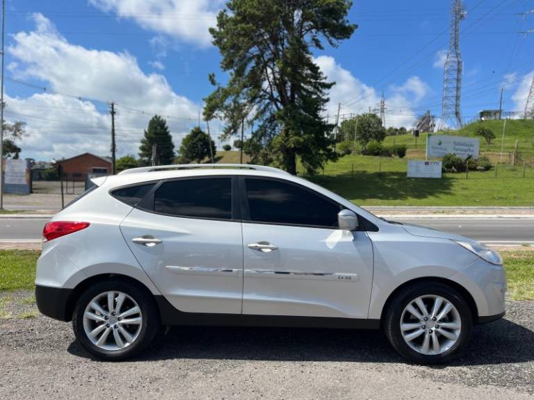 HYUNDAI - IX35 - 2014/2015 - Prata - R$ 74.900,00