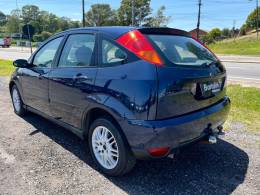 FORD - FOCUS - 2001/2001 - Azul - R$ 18.000,00