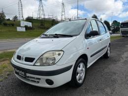 RENAULT - SCÉNIC - 2001/2001 - Branca - R$ 14.900,00