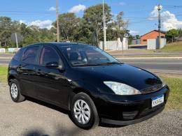 FORD - FOCUS - 2006/2006 - Preta - R$ 21.900,00