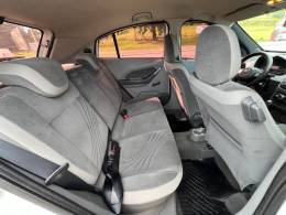 CHEVROLET - AGILE - 2010/2011 - Branca - R$ 33.900,00