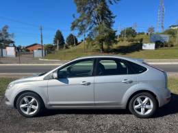 FORD - FOCUS - 2013/2013 - Prata - R$ 43.900,00