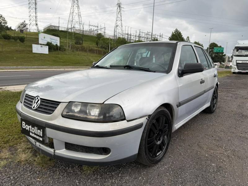 VOLKSWAGEN - GOL - 2000/2000 - Prata - R$ 6.900,00
