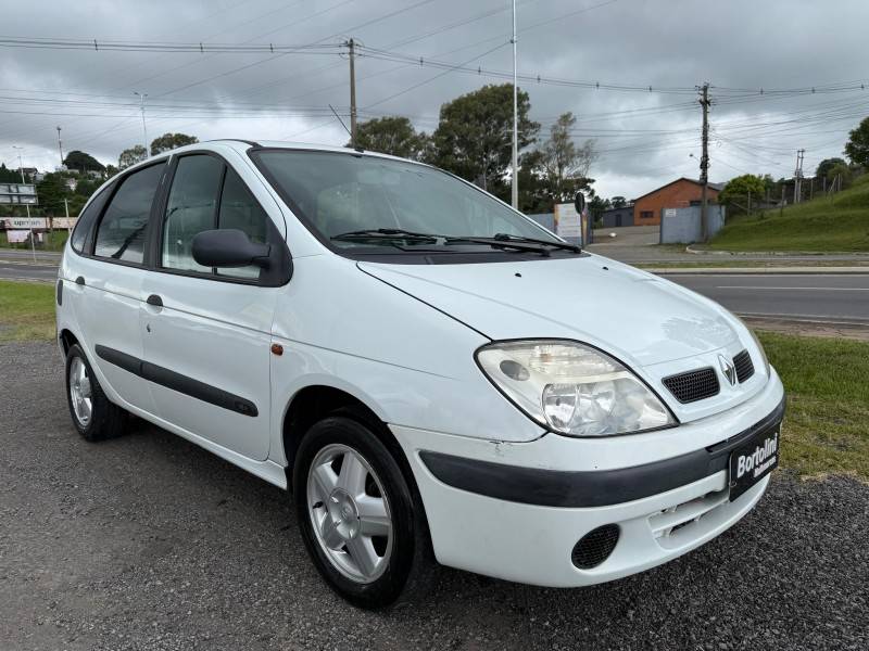 RENAULT - SCÉNIC - 2001/2001 - Branca - R$ 14.900,00