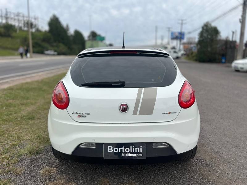 FIAT - BRAVO - 2014/2014 - Branca - R$ 42.900,00