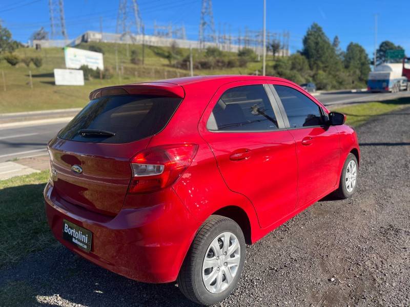 FORD - KA - 2017/2018 - Vermelha - R$ 42.000,00