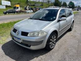 RENAULT - MÉGANE - 2009/2009 - Prata - R$ 23.900,00