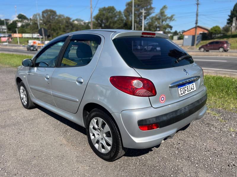 PEUGEOT - 207 - 2011/2011 - Prata - R$ 22.900,00