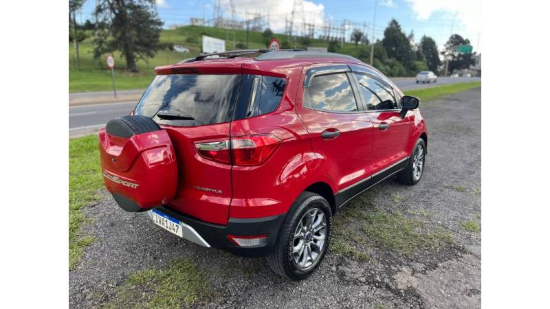 FORD - ECOSPORT - 2014/2014 - Vermelha - R$ 55.900,00