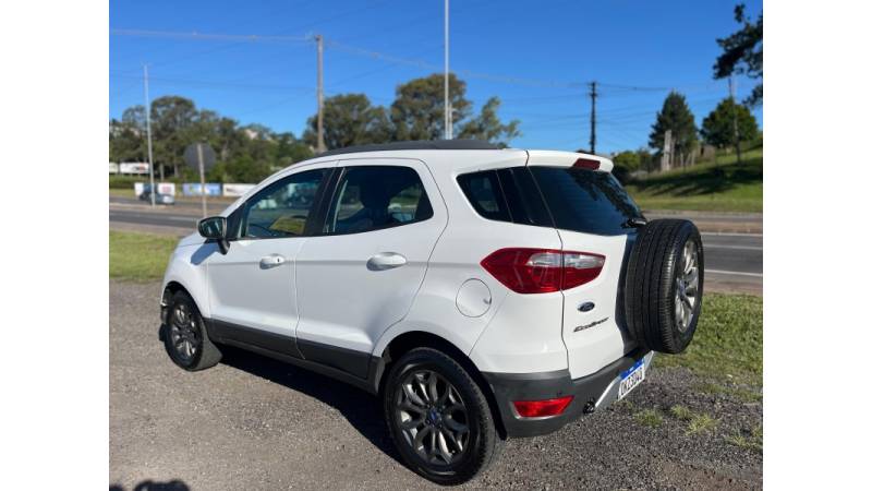 FORD - ECOSPORT - 2013/2013 - Branca - R$ 53.900,00