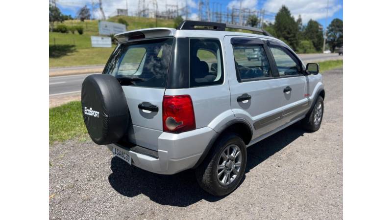 FORD - ECOSPORT - 2011/2012 - Prata - R$ 43.900,00