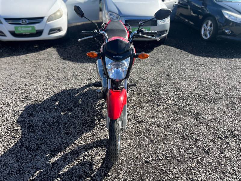 HONDA - CG 125 - 2014/2014 - Vermelha - R$ 8.900,00