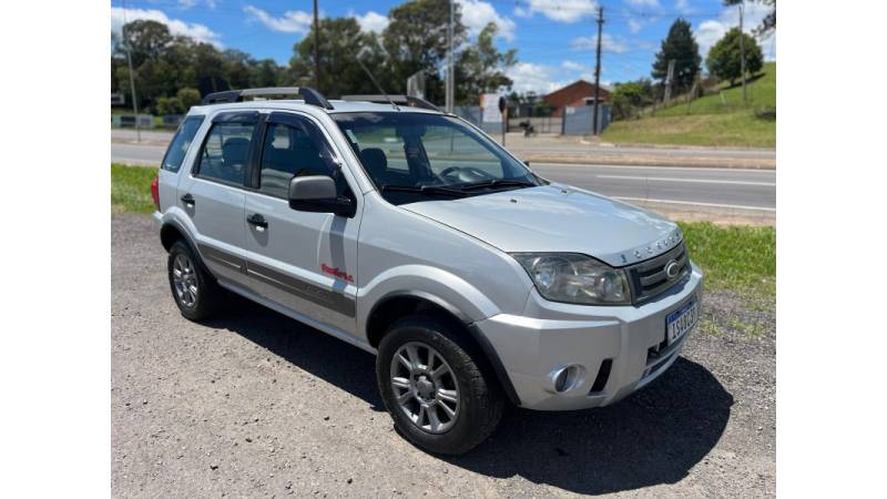 FORD - ECOSPORT - 2011/2012 - Prata - R$ 43.900,00