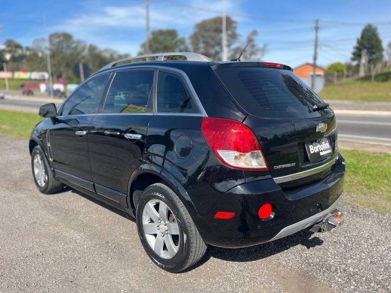CHEVROLET - CAPTIVA - 2010/2010 - Preta - R$ 35.900,00