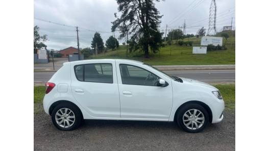 RENAULT - SANDERO - 2018/2019 - Branca - R$ 39.900,00