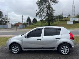 RENAULT - SANDERO - 2010/2011 - Prata - R$ 27.900,00