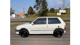 FIAT - UNO - 2010/2011 - Branca - R$ 21.000,00