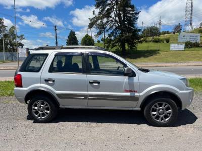 FORD - ECOSPORT - 2011/2012 - Prata - R$ 43.900,00