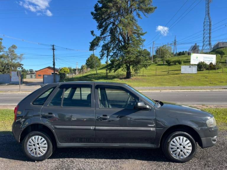 VOLKSWAGEN - GOL - 2008/2008 - Cinza - R$ 21.900,00