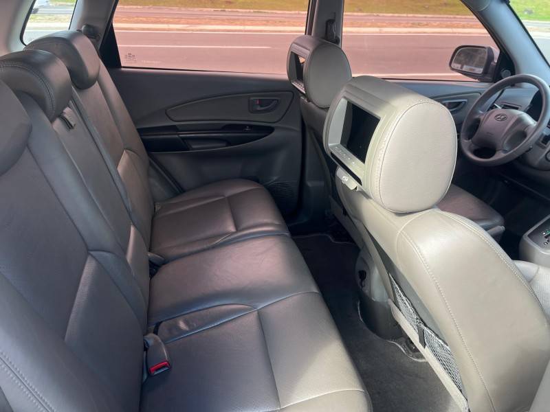 HYUNDAI - TUCSON - 2011/2012 - Prata - R$ 42.900,00