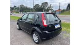 FORD - FIESTA - 2007/2008 - Preta - R$ 18.900,00