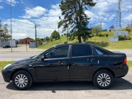 FORD - FOCUS - 2006/2006 - Preta - R$ 21.900,00