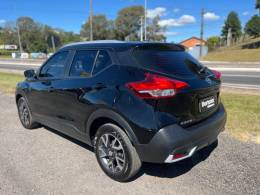 NISSAN - KICKS - 2018/2019 - Preta - R$ 80.000,00