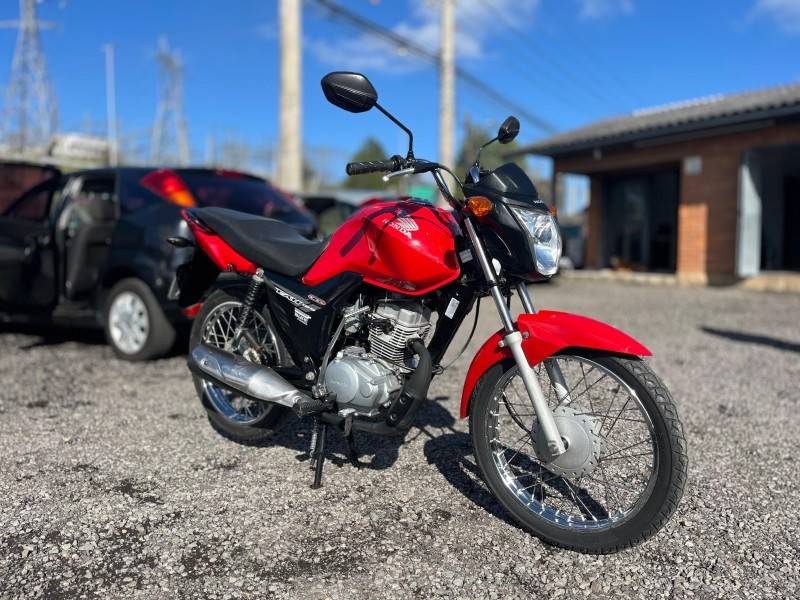 HONDA - CG 125 - 2014/2014 - Vermelha - R$ 8.900,00