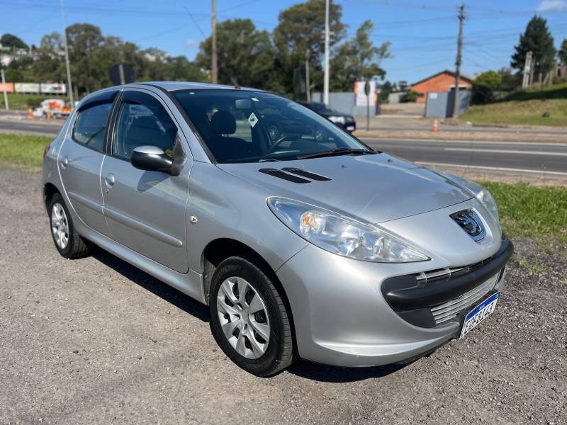 PEUGEOT - 207 - 2011/2011 - Prata - R$ 22.900,00